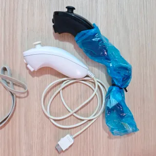 2 Mandos Wii + 2 Nunchuk Nintendo Original