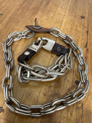 Conjunto collar y pulsera. Sin receta marca