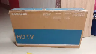 Samsung  32 " HDTV 4 Series M4000