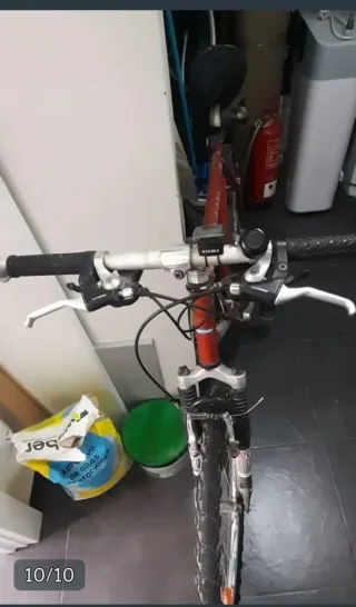 Bicicleta Mountain Bike Decathlon Roja