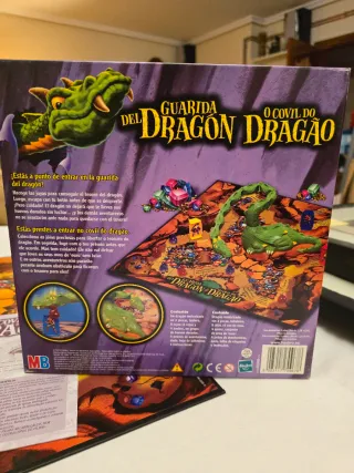 MB Guarida del Dragón Juego de Mesa