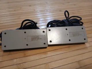 2 Mandos Nintendo Entertainment System