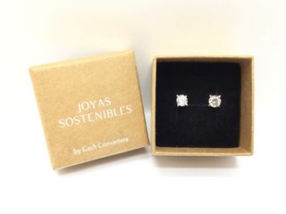pendientes oro 18k con piedra con diamante de laboratorio
