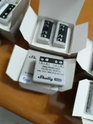 7 confezioni Shelly PM MINI 16A Smart Power Meter