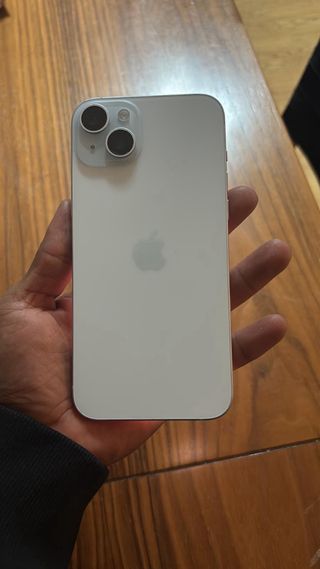 iPhone 15 Pro Max 85% Batería