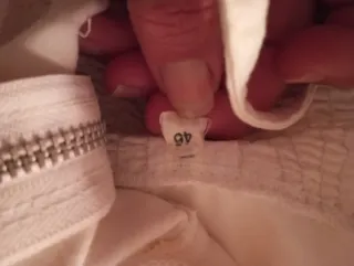 Corsé vaquero blanco con detalles dorados