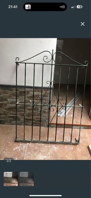 Reja antigua de hierro forjado