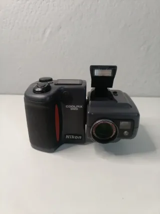 Cámara Nikon Coolpix 995
