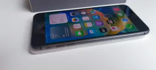 iPhone 8 Plus 64GB + Caja y Accesorios NUEVOS