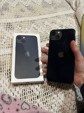 iPhone 13 128GB Azul Escuro