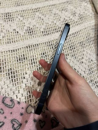 iPhone 13 128GB Azul Escuro