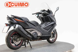 KYMCO AK 550