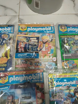 Lote 5 Revistas Playmobil con Figuras