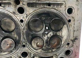 Mercedes-benz 137212 a6120102120 culata clase 2.7