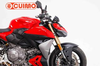 DUCATI STREETFIGHTER V2