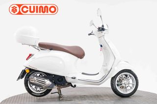 VESPA PRIMAVERA 125