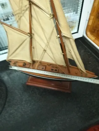 Maqueta velero madera y tela