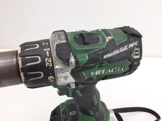 taladro a bateria hitachi dv18dbl2