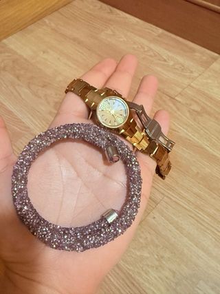 Reloj dorado acero inoxidable con pulsera