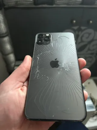 Apple iPhone 11 Pro Max pantalla rota