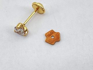 pendientes oro 18k con piedra
