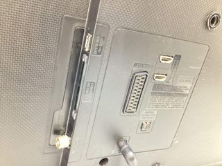 televisor led 32” samsung ue32j4000awxxc