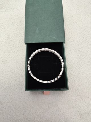 Pulseira zircônias com caixa presente