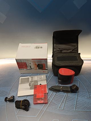 Láser autonivelante profesional Leica Lino L2