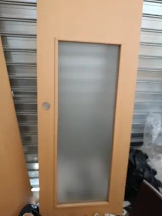 Puerta nueva habitación con cristal