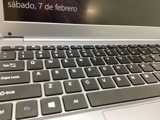 pc portatil teclast f7plus2