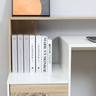 – Escritorio Moderno para Computadora con Estantes de Madera MDF 137 X 55 X 92Cm