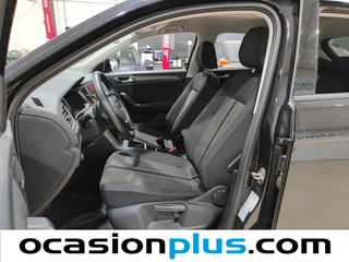 Volkswagen T-Roc Advance 2.0 TDI 110 kW (150 CV) DSG