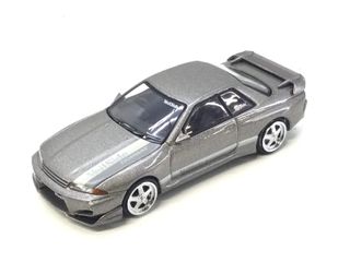 coche metal veil side nissan skyline gt-r r32 veilside combat c-i 1/64 mini gt (combat grey)