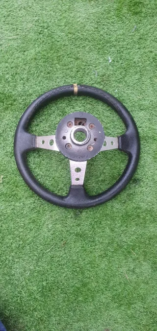 Volante desplazado OMP