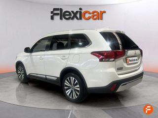 Mitsubishi Outlander 200 MPI Motion CVT 2WD 5 Plazas