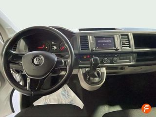 Volkswagen Caravelle Premium Corto 2.0 TDI 110kW BMT DSG