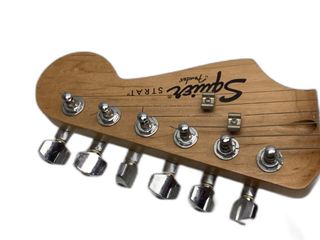 guitarra electrica squier stratocaster