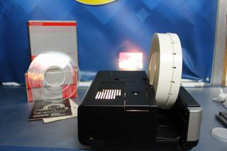 Proyector diapositivas Braun Paximat 5150 A. Austria, 1979.