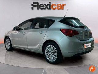 Opel Astra 1.6 Selective