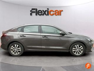 Hyundai i30 1.0 TGDI Link Fastback