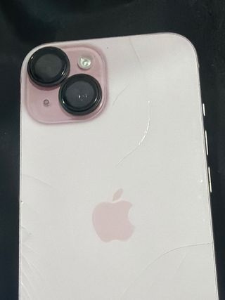 iPhone 15 Rosa - Batteria da cambiare