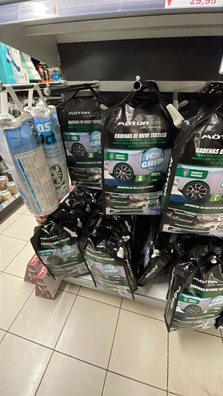 Cadenas de nieve textiles para coche