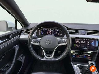 Volkswagen Passat R-Line 1.5 TSI 110kW (150CV)