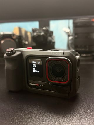 Insta360 Ace Pro2 + Xplorer Grip Pro Kit