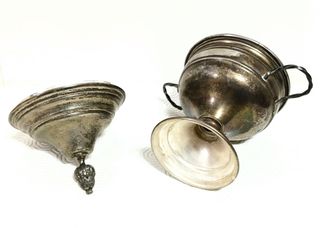 Taça antiga com tampa e banho de prata