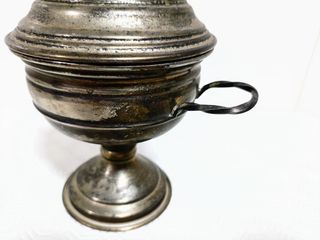 Taça antiga com tampa e banho de prata