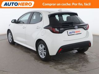 Toyota Yaris 1.5 Hybrid Business