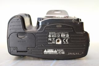 Cámara Sony α100 – Alfa 100.