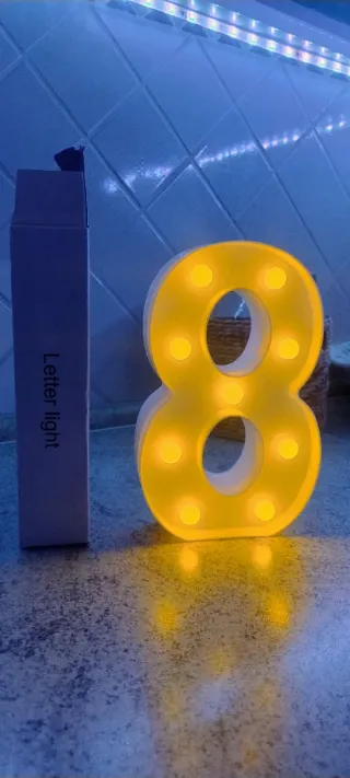 Lampada Lettera 8 per Feste ed Eventi