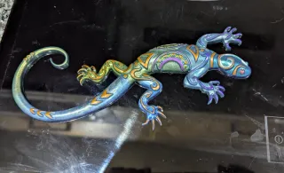 Imán salamandra tribal